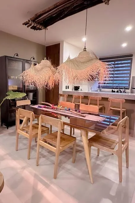 Discover, Explore Y Enjoy Tulum 0*,